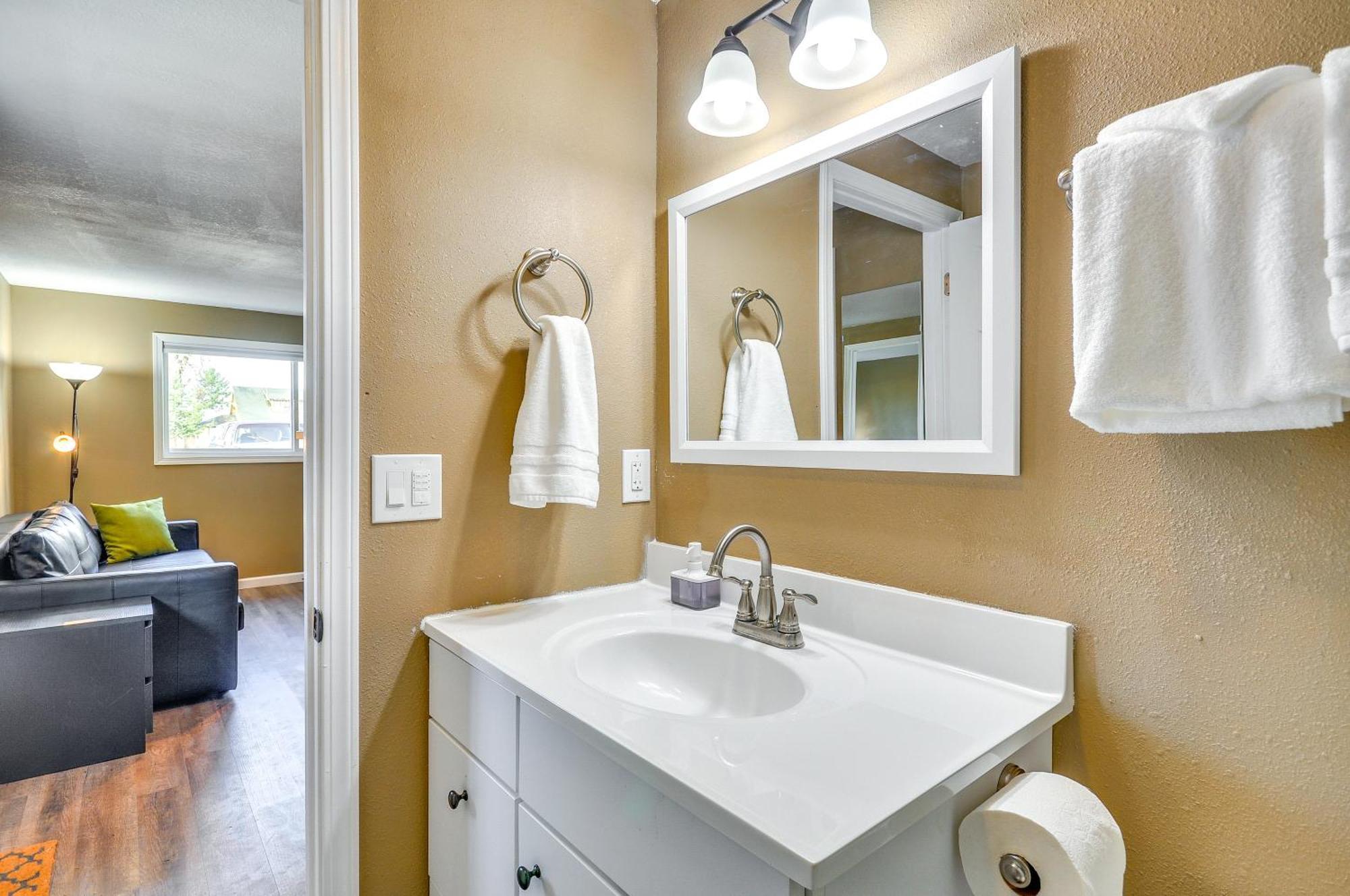 Estacada Home - Near Milo Mciver State Park! Екстер'єр фото